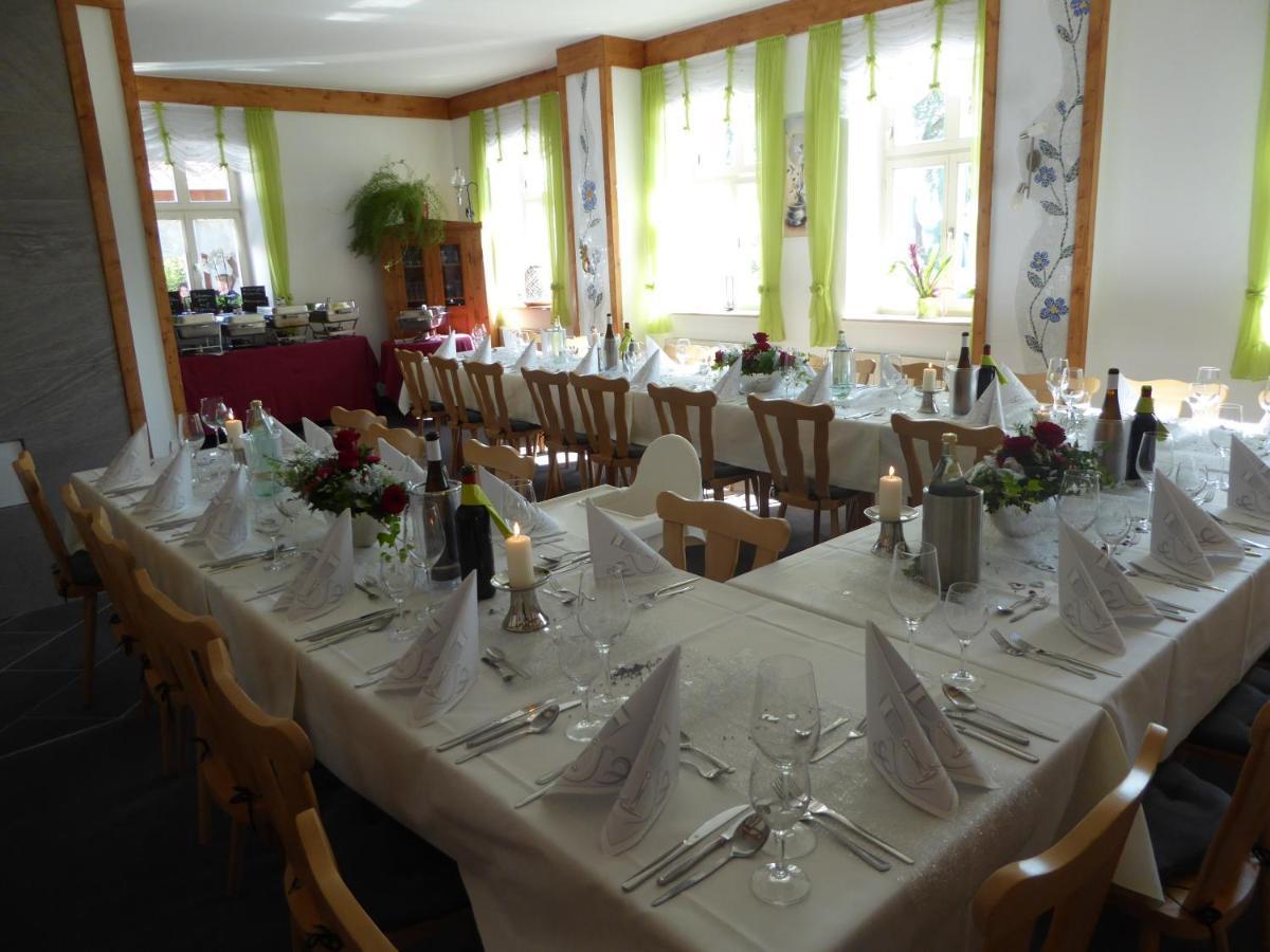 Landgasthaus Zur Muehlenwirtin ペータースハーゲン エクステリア 写真